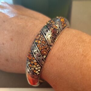 Elegant Silver and Gold Bracelet